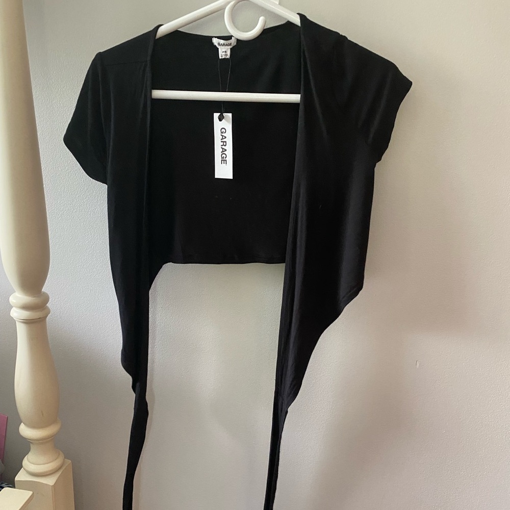 Garage wrap tee, tie back. Black. New with tags